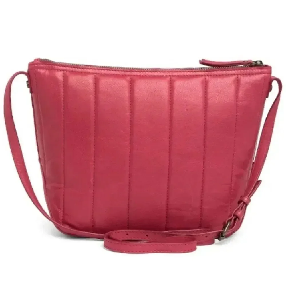 AMERICAN LEATHER CO. Dayton Quilted Leather Crossbody Bag Purse